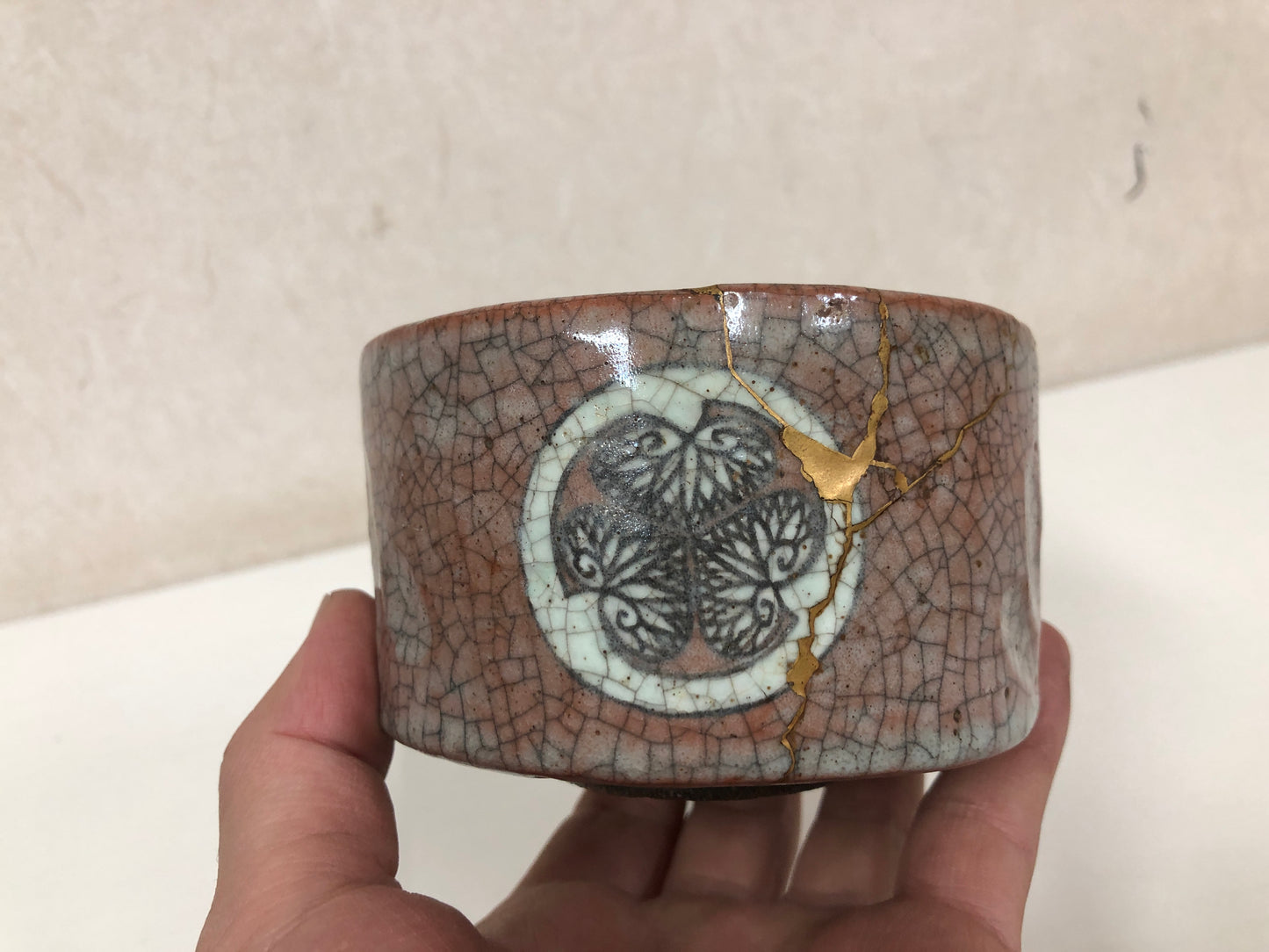 Y3939 CHAWAN Ofuke-ware kintsugi Aoi crest Japan antique tea ceremony bowl cup