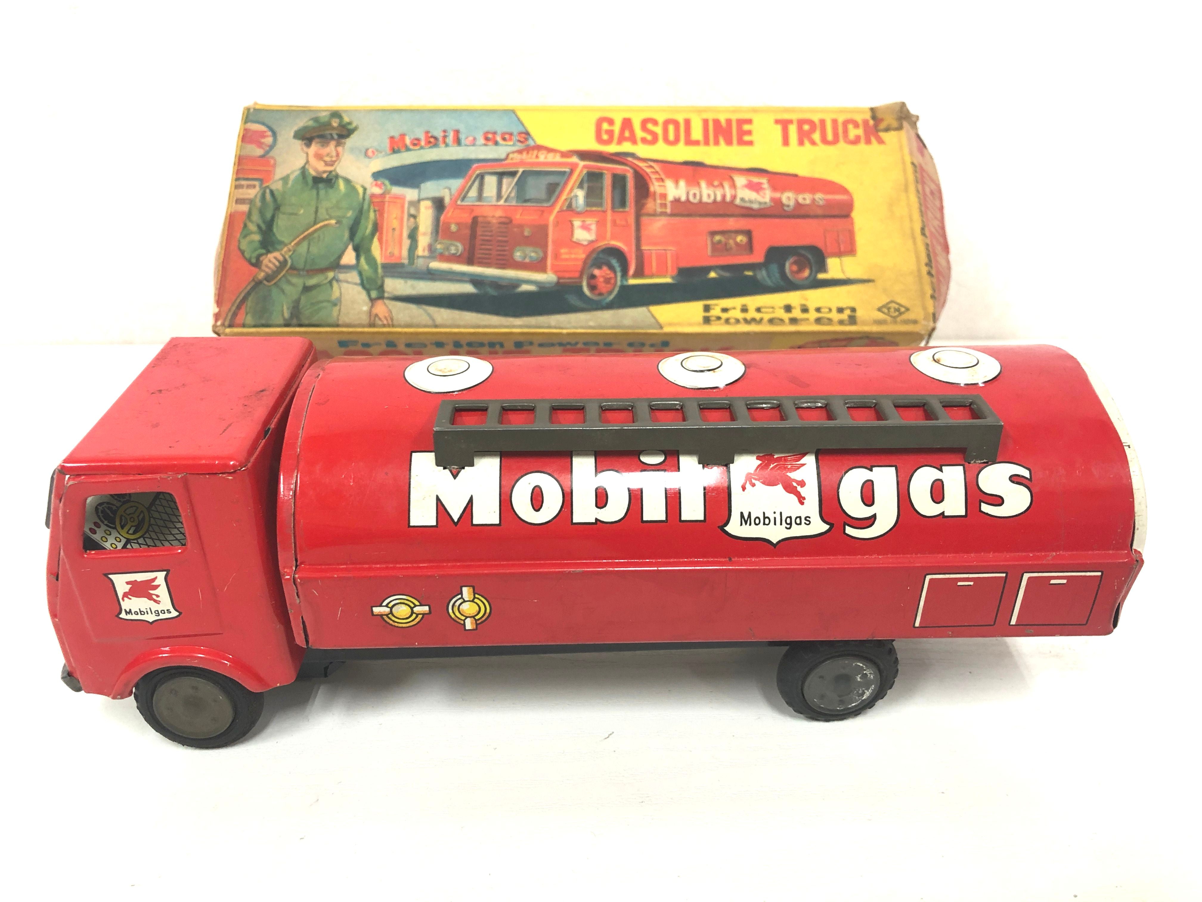 Y3970 TIN TOY Gasoline Gas Fuel Truck box Japanese antique vintage veh