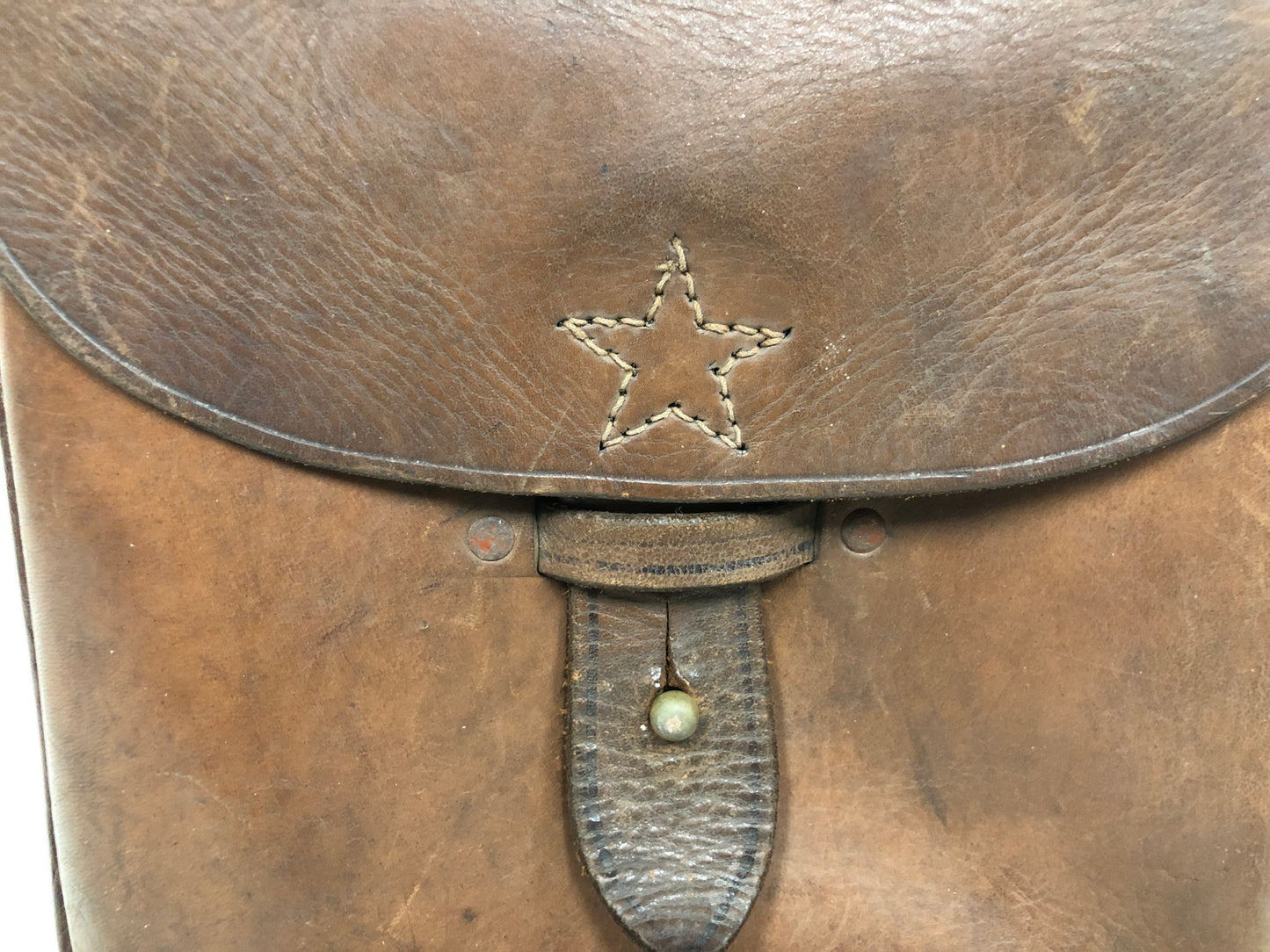 Y4056 Imperial Japan Army Leather Bag star mark military Japanese WW2 vintage