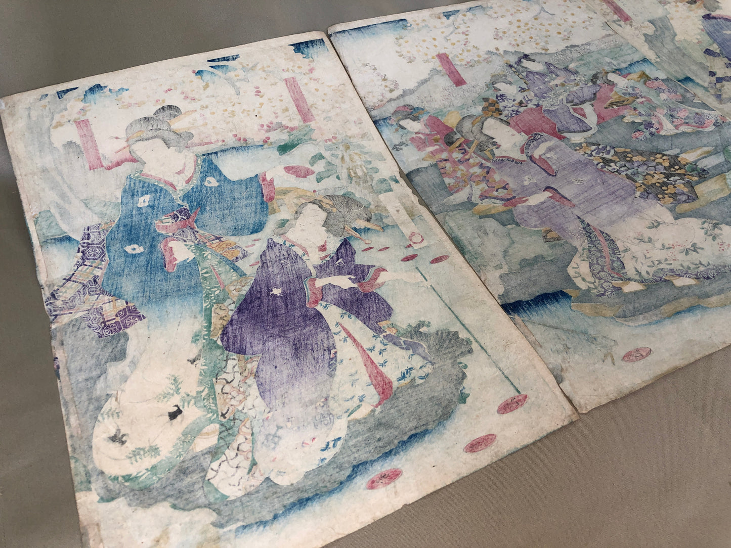 Y4188 WOODBLOCK PRINT Kunisada Cherry-blossom viewing triptych Japan Ukiyoe art