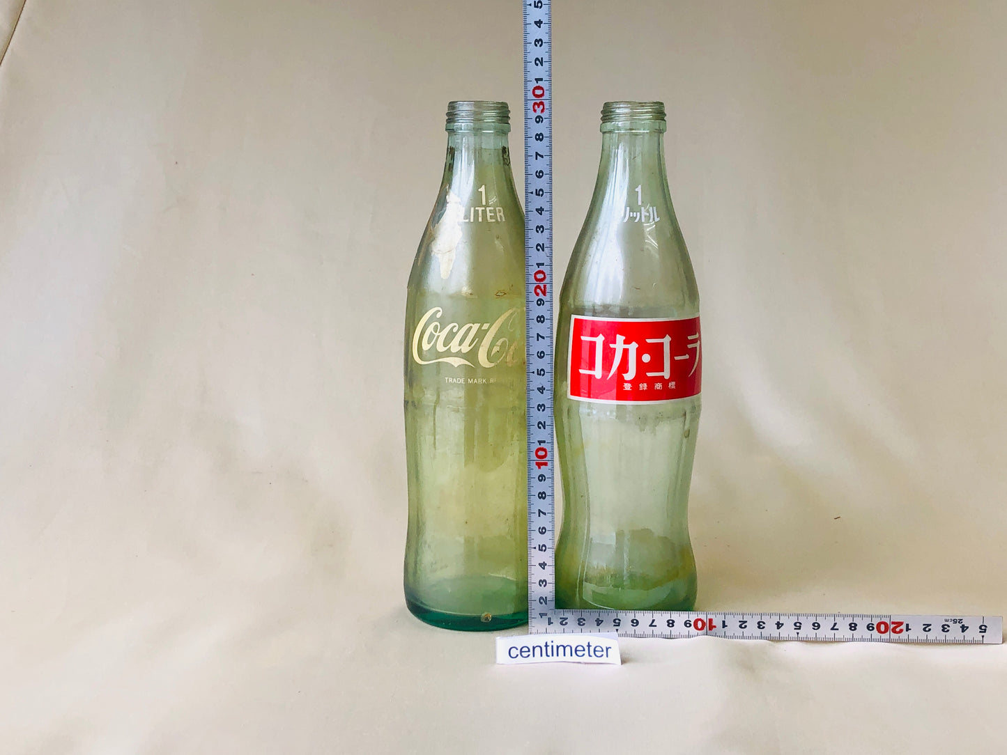 Y4281 BOTTLE Coca-Cola empty 1 liter soda set Japanese antique vintage Japan