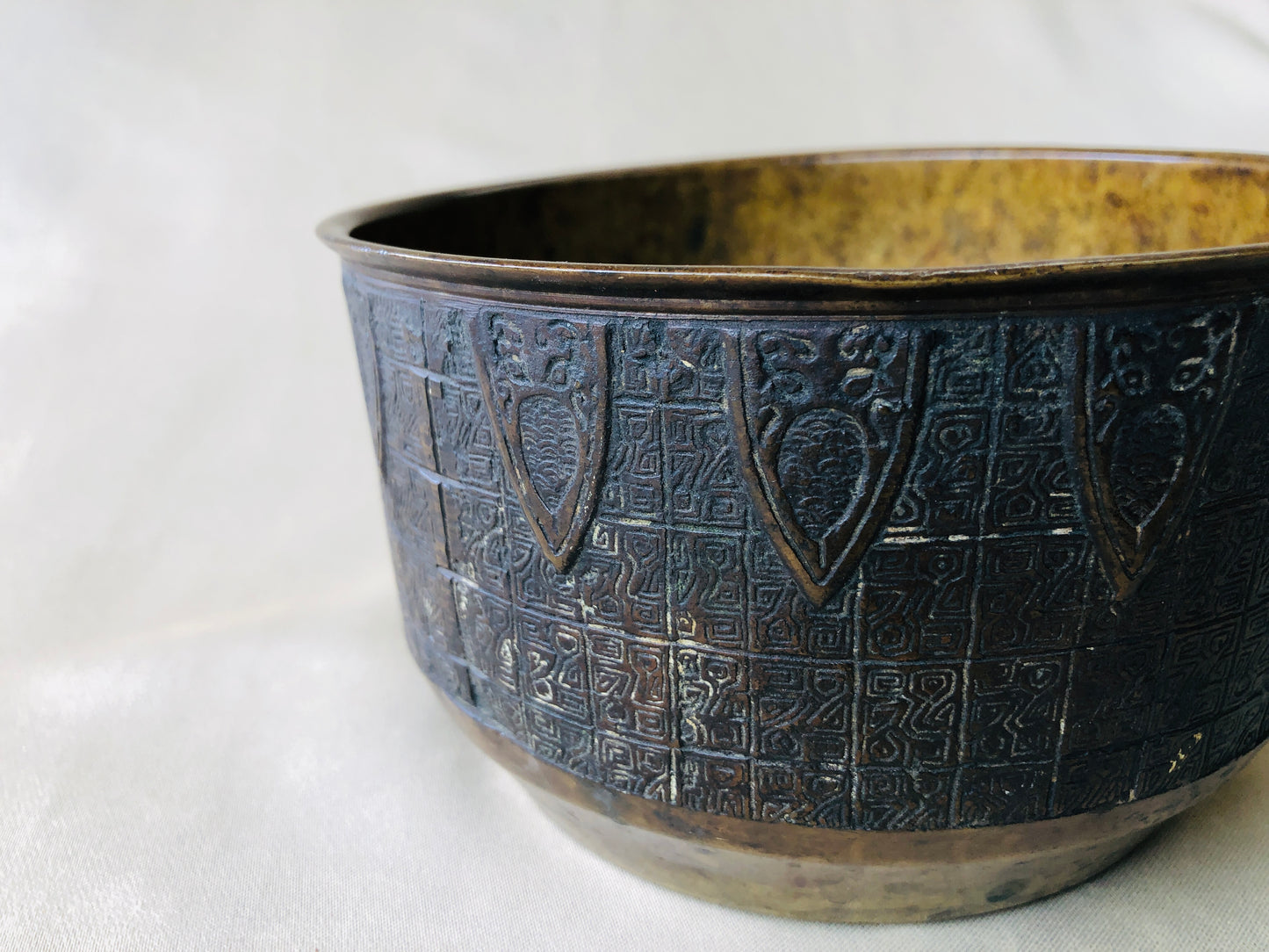 Y4312 KENSUI Copper Water Pot ancient pattern Japan Tea Ceremony antique