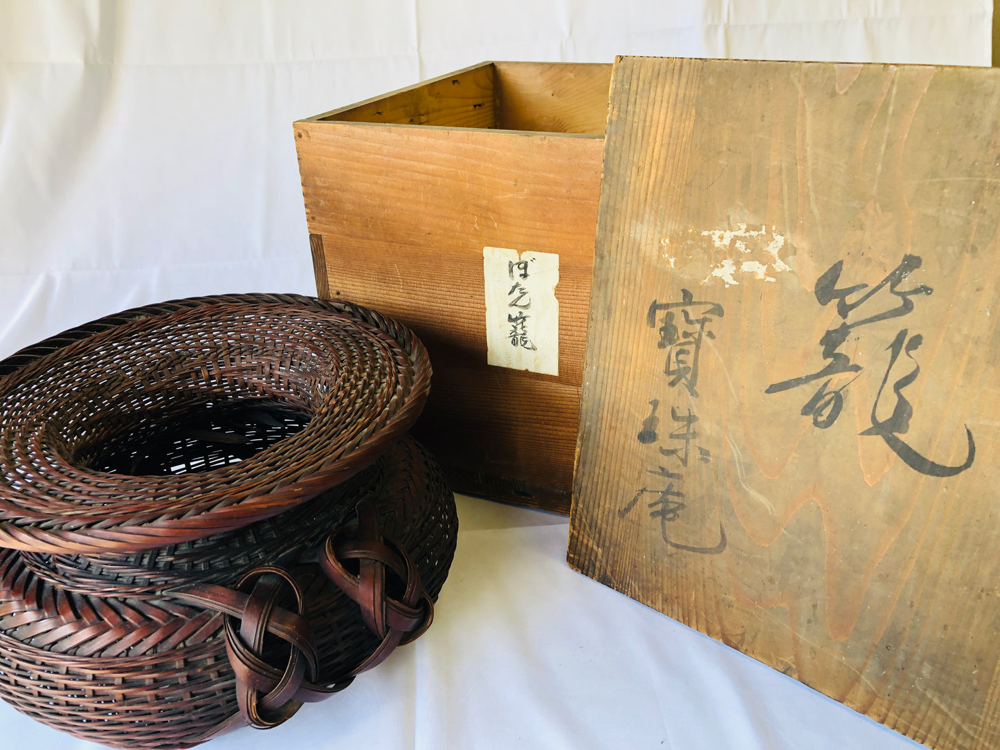 Y4382 Bamboo Woven Basket Flower vase ikebana box Japan antique decor interior