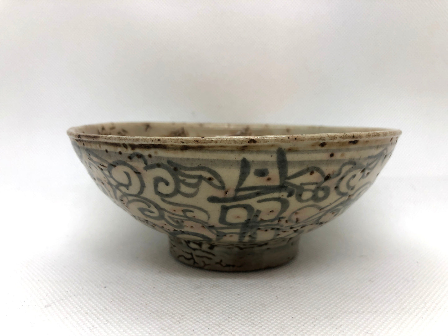 Y4470 CHAWAN Annan-ware flat bowl Japan antique tea ceremony pottery cup vessel