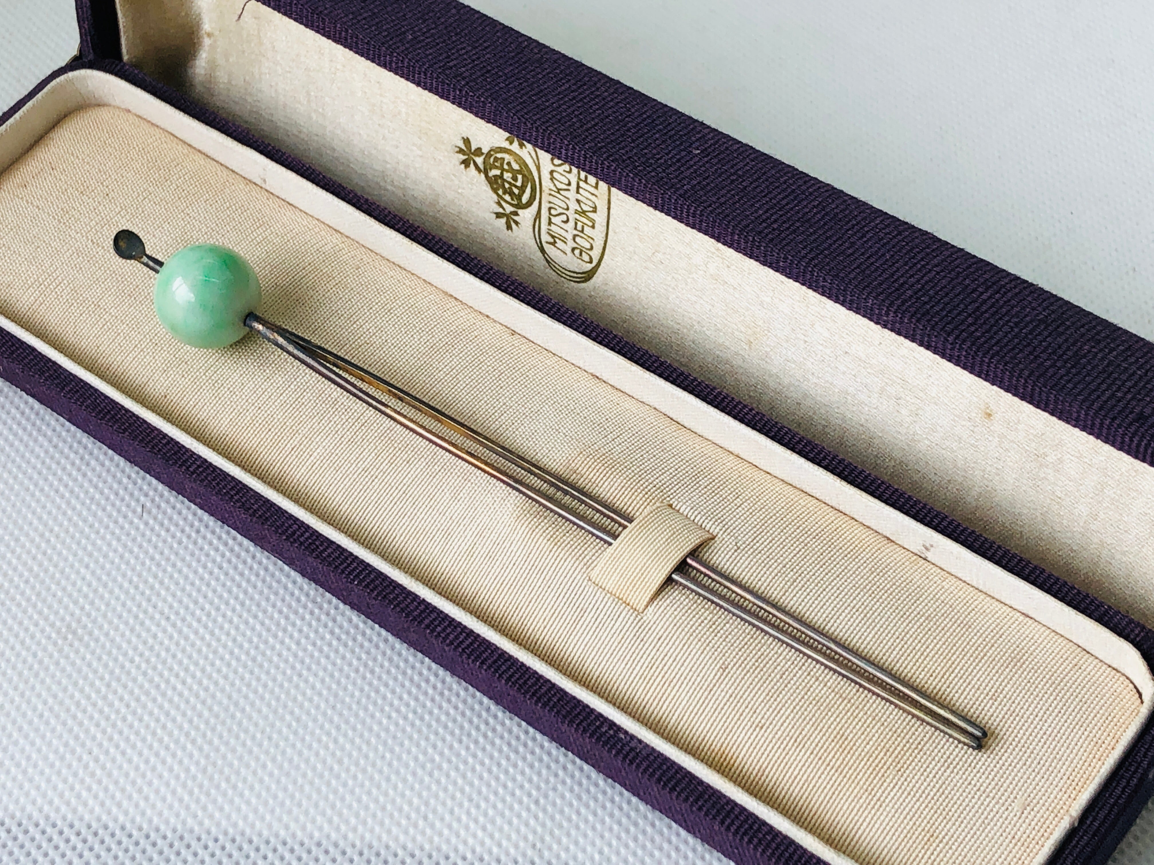 Vintage Japanese Faux Jade and Thermoset Kanzashi cheapest Hair Pin