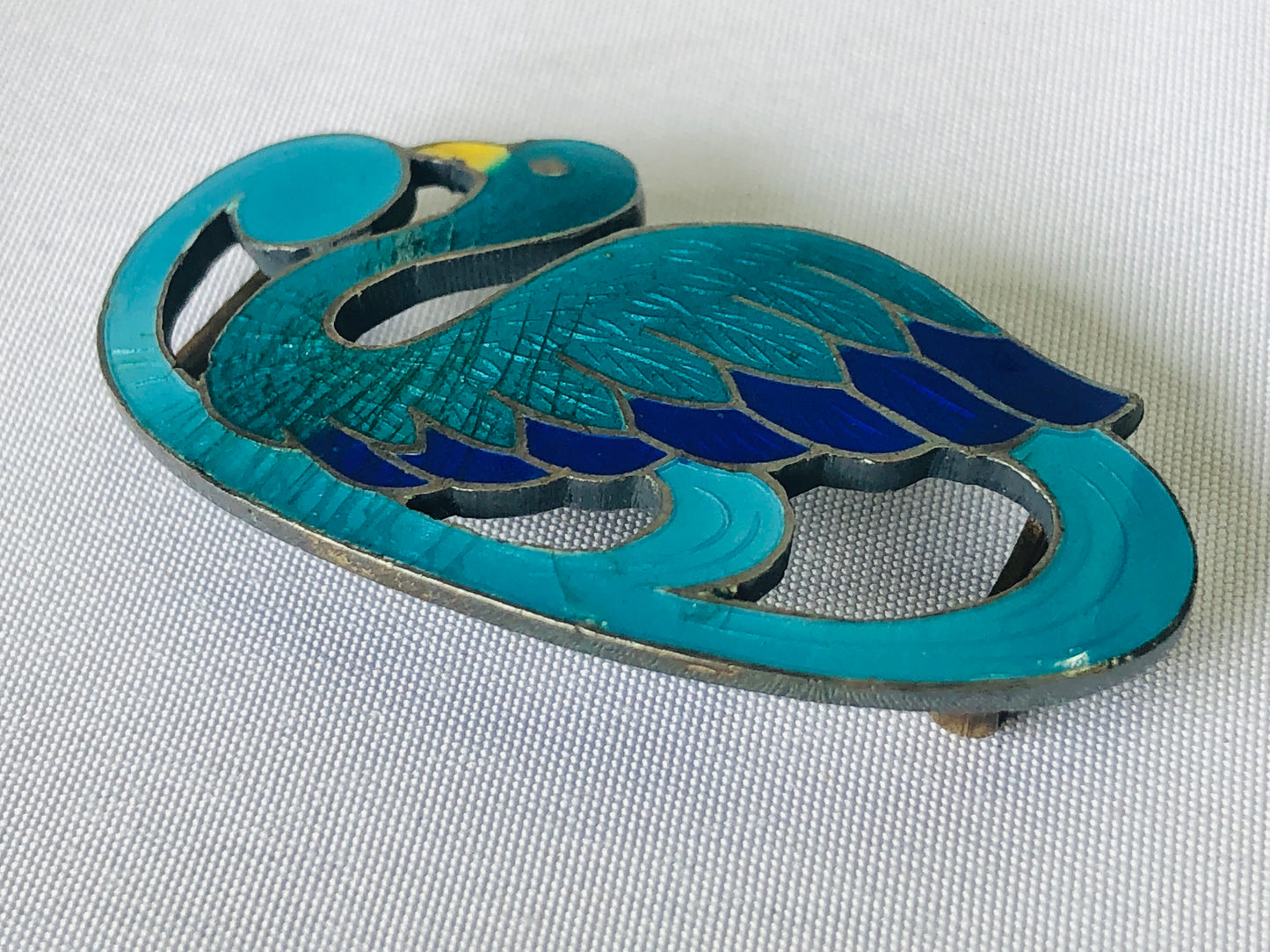 Y4604 OBIDOME Cloisonne Sash Clip brooch swan bird Japan Kimono antique vintage