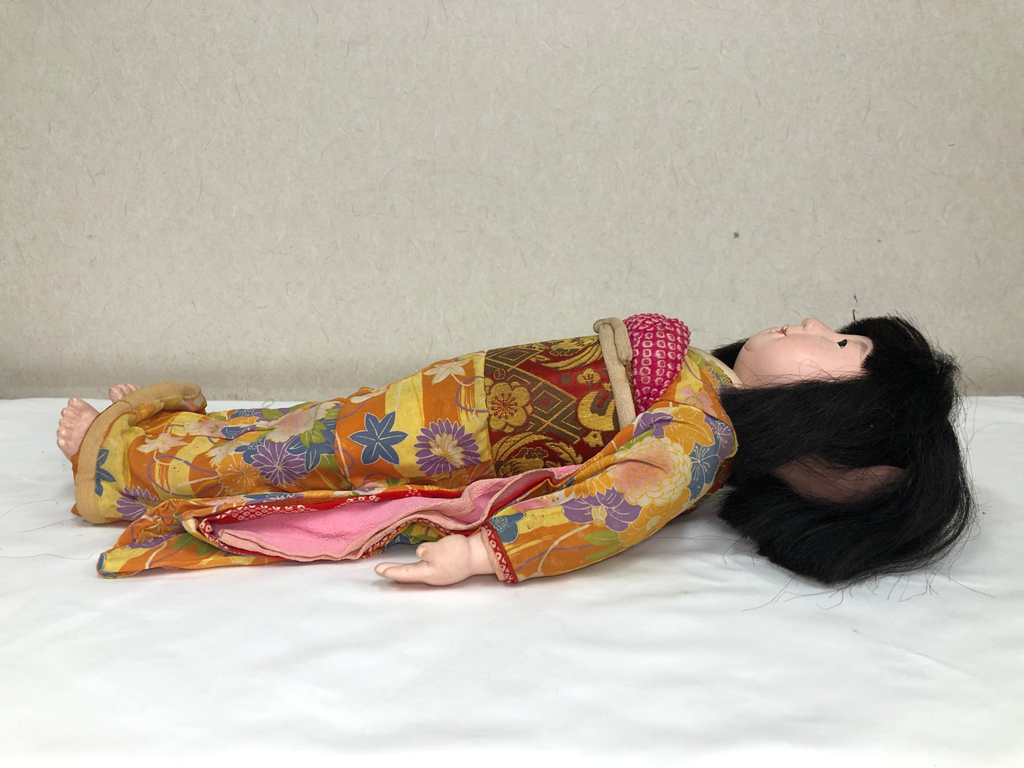 Y4678 NINGYO Ichimatsu doll kimono girl Japan antique statue figure vintage
