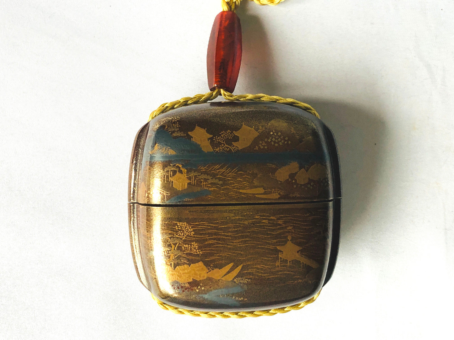 Y4852 INROU Makie Pill Box Japan traditional antique kimono accessory vintage