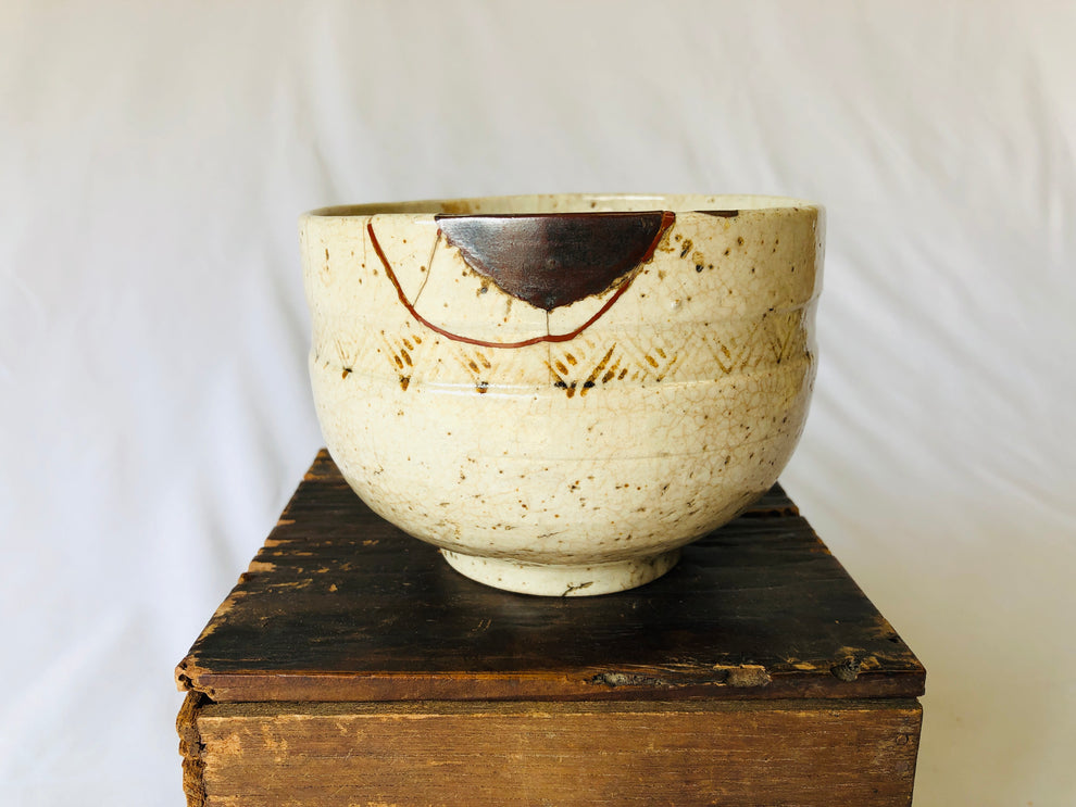 Y4895 CHAWAN Mino-ware kintsugi Japan antique tea ceremony pottery bow ...