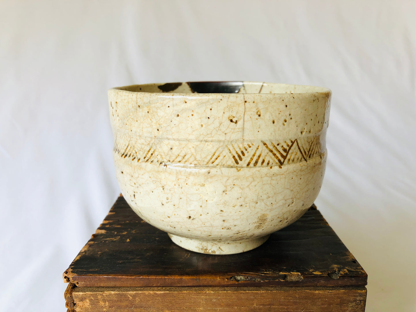 Y4895 CHAWAN Mino-ware kintsugi Japan antique tea ceremony pottery bowl vintage