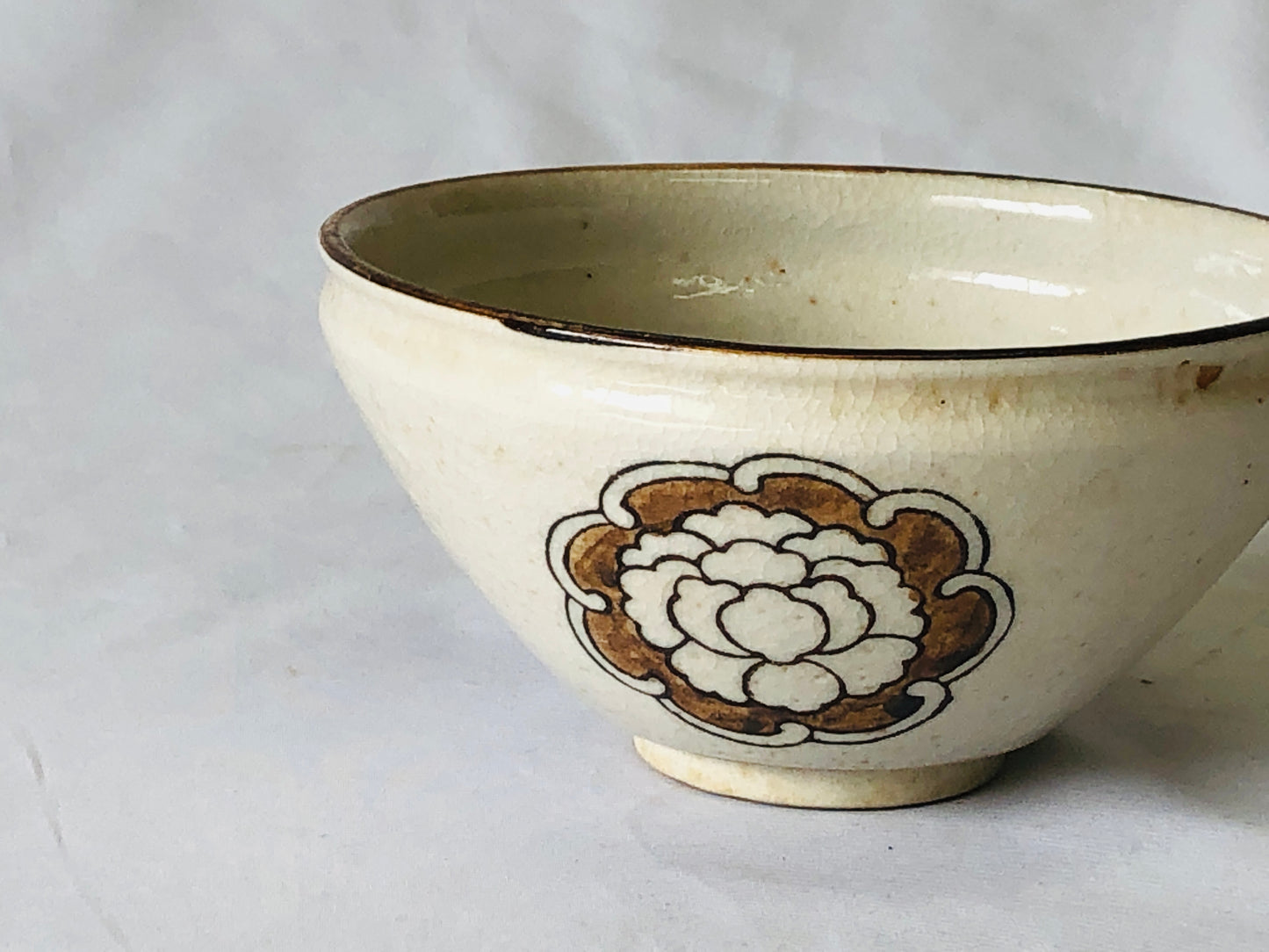 Y5012 CHAWAN Seto-ware family crest Japan antique tea ceremony pottery bowl