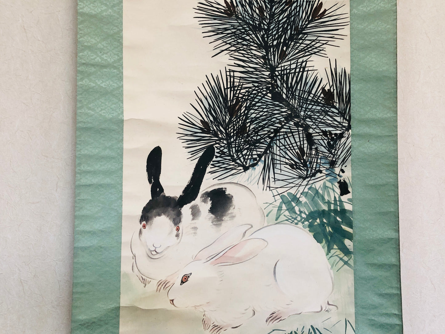 Y5076 KAKEJIKU Rabbit hare signed Japan hanging scroll interior wall decor