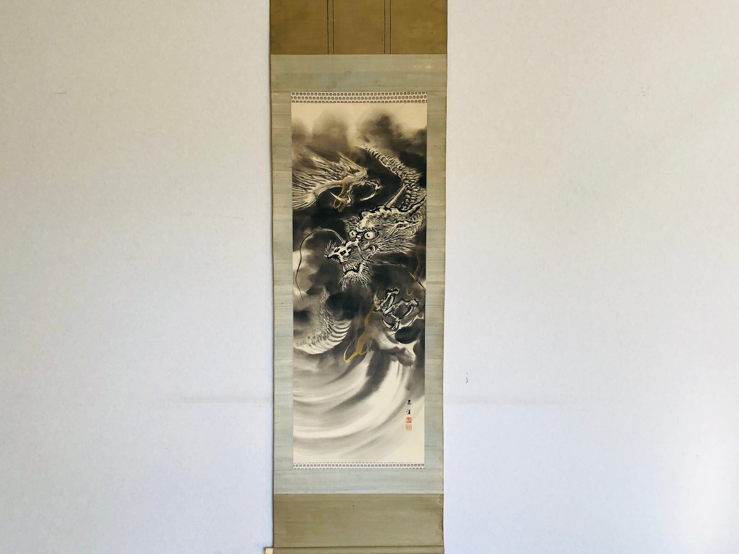Y5078 KAKEJIKU Dragon signed Japan hanging scroll interior wall decor vintage