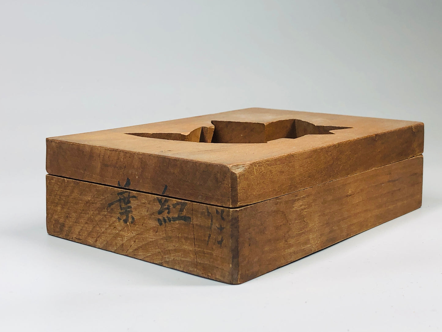 Y5248 KASHIGATA Autumn leaves Japan antique Wooden Pastry Mold wagashi