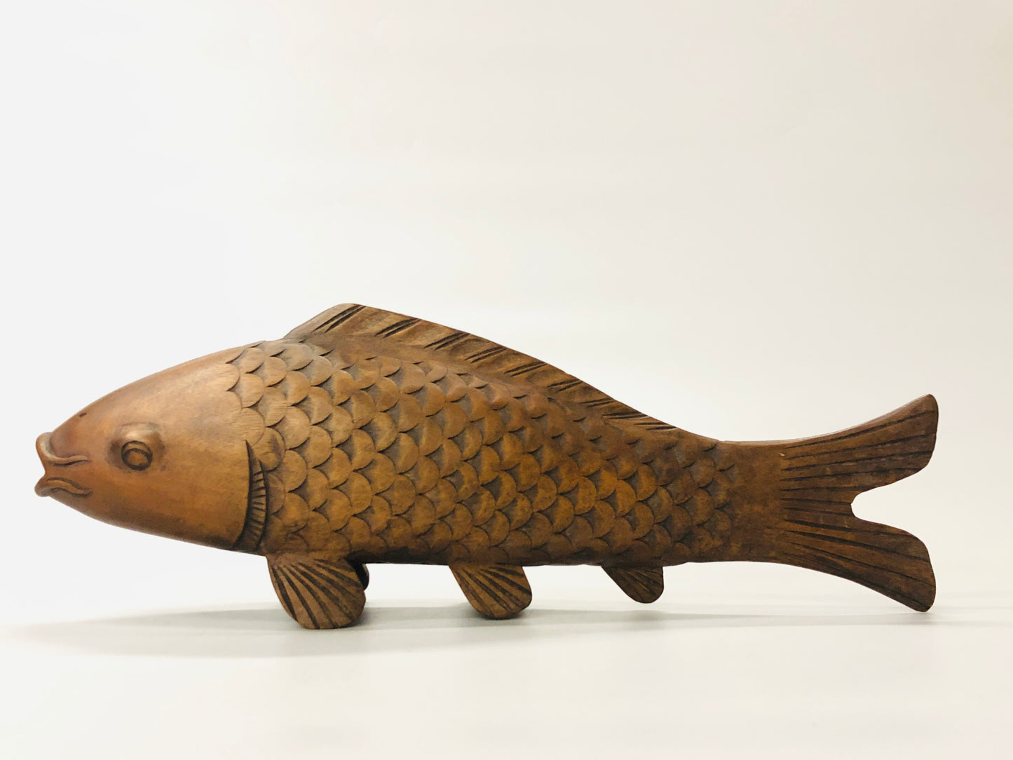 Y5268 OKIMONO wood carving Koi fish figure figurine Japan antique interior decor
