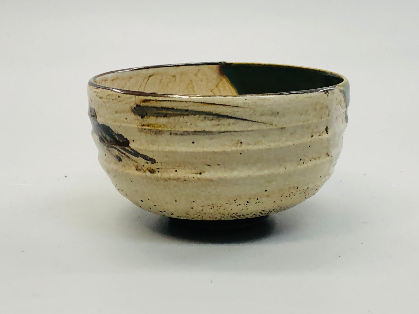 Y5303 CHAWAN Oribe-ware mountain Japan antique tea ceremony pottery bowl vintage