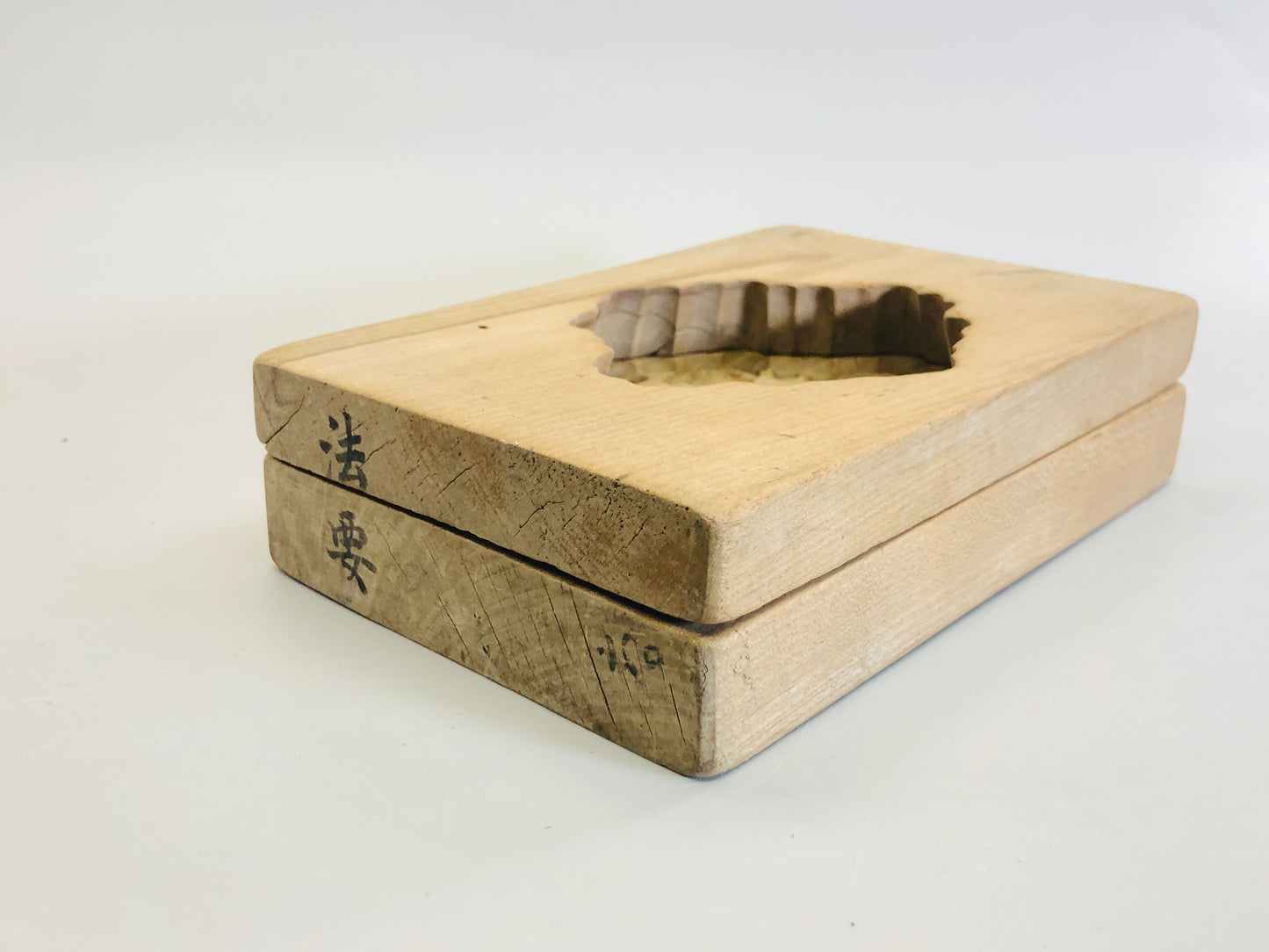 Y5342 KASHIGATA Buddhist memorial service Japan Wooden Pastry Mold wagashi