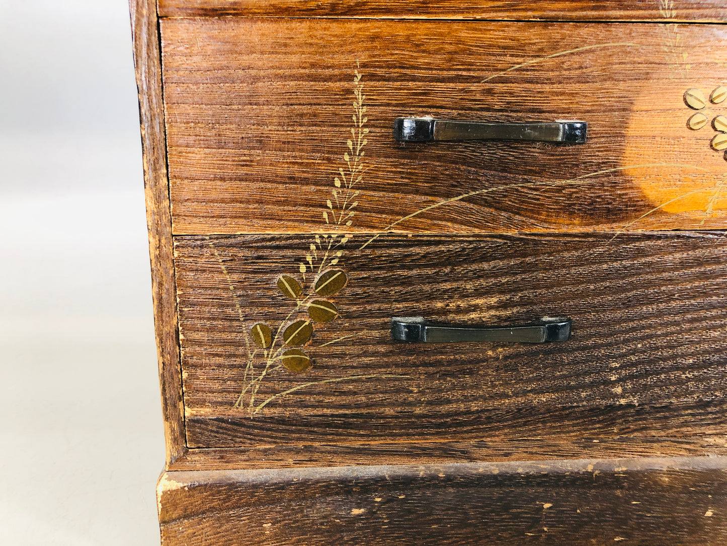 Y5578 TANSU 3-tiered small chest of drawers Makie Japan antique vintage interior