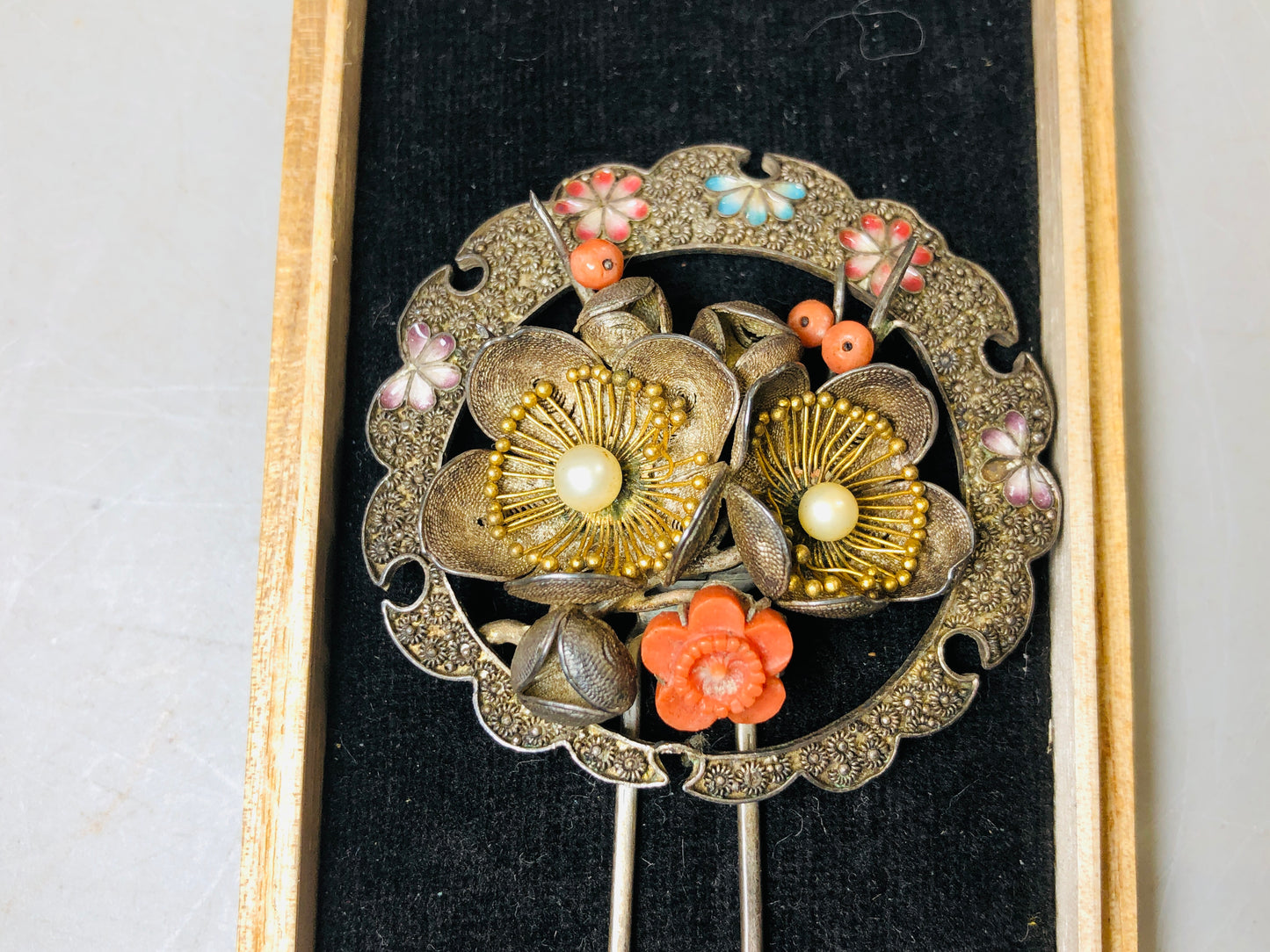 Y5727 KANZASHI Coral Cloisonne Silverwork Hair Stick pin Japan kimono  antique