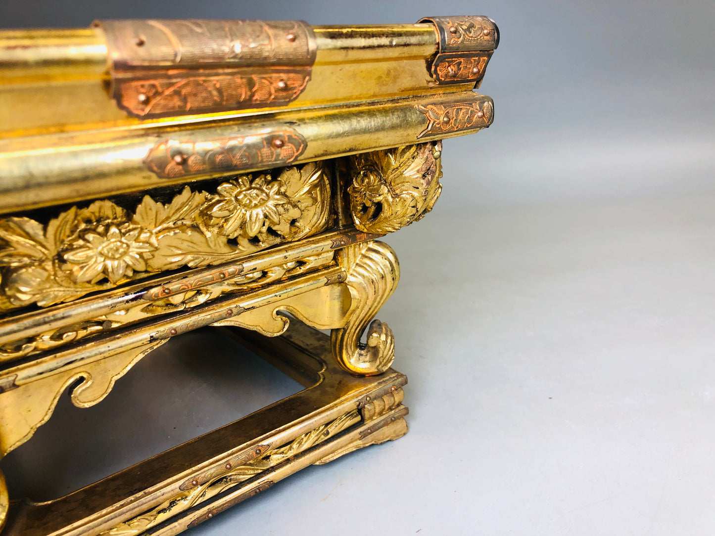 Y5817 Buddhist Altar Equipment Sutra desk gold coating Japan Buddhism antique