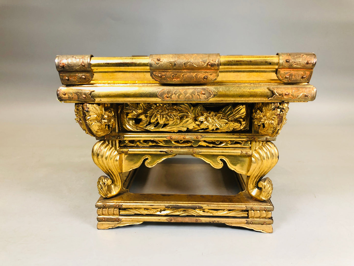 Y5817 Buddhist Altar Equipment Sutra desk gold coating Japan Buddhism antique