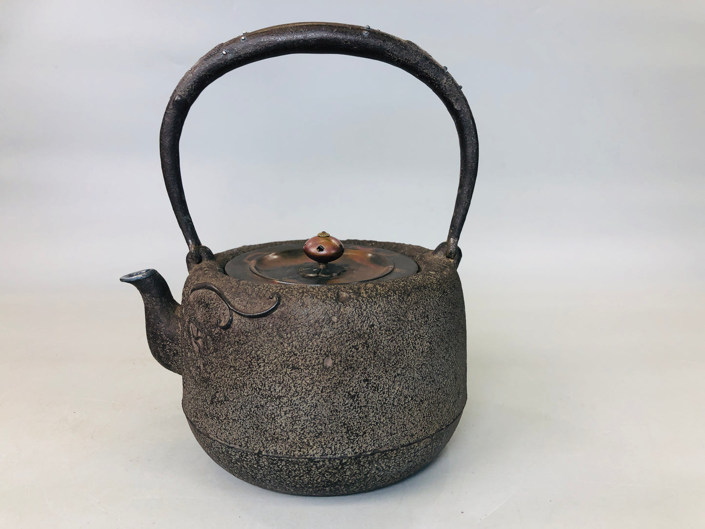 Y5869 TETSUBIN Iron kettle pot inlay Dragon signed Murashido lid Japan antique