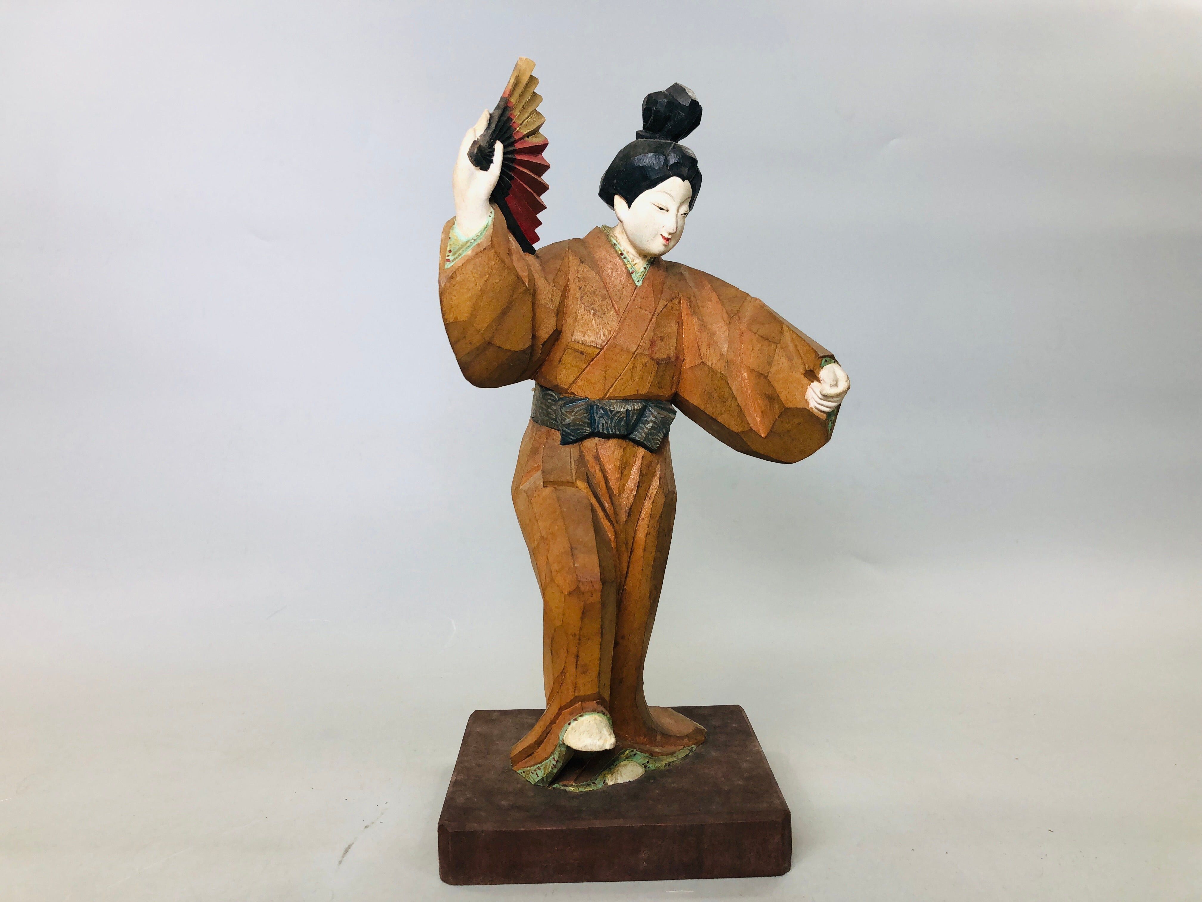 Y5885 STATUE wood carving colored dancing figure signed box Japan 