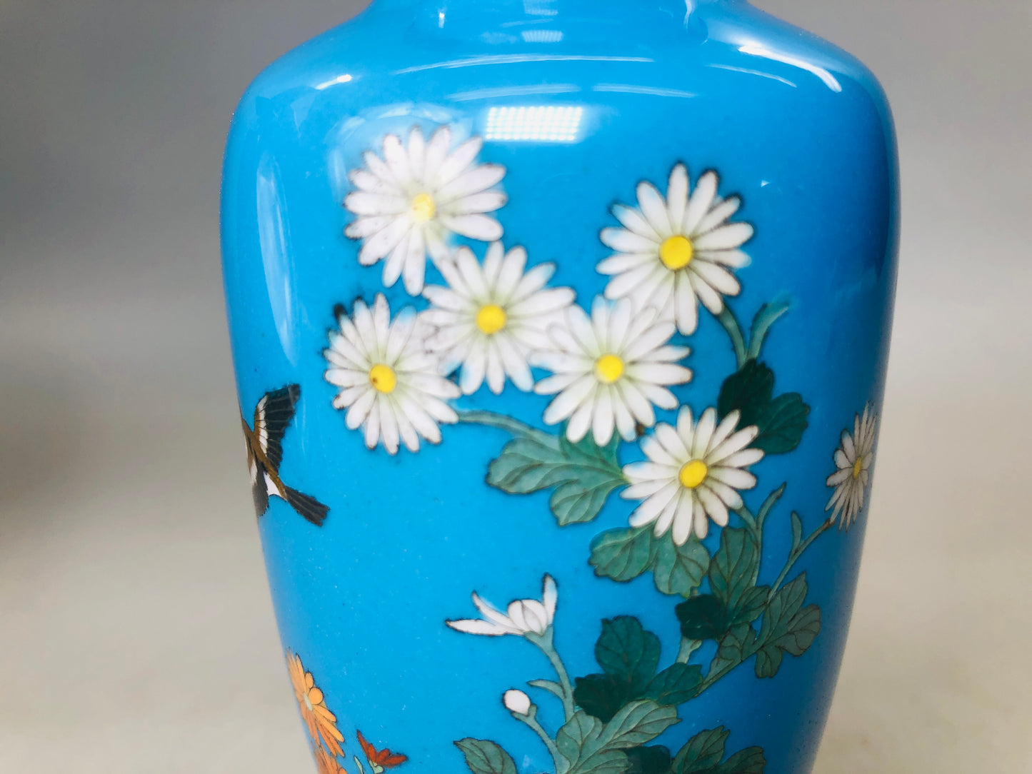 Y5963 FLOWER VASE Cloisonne flower bird small signed box Japan ikebana antique