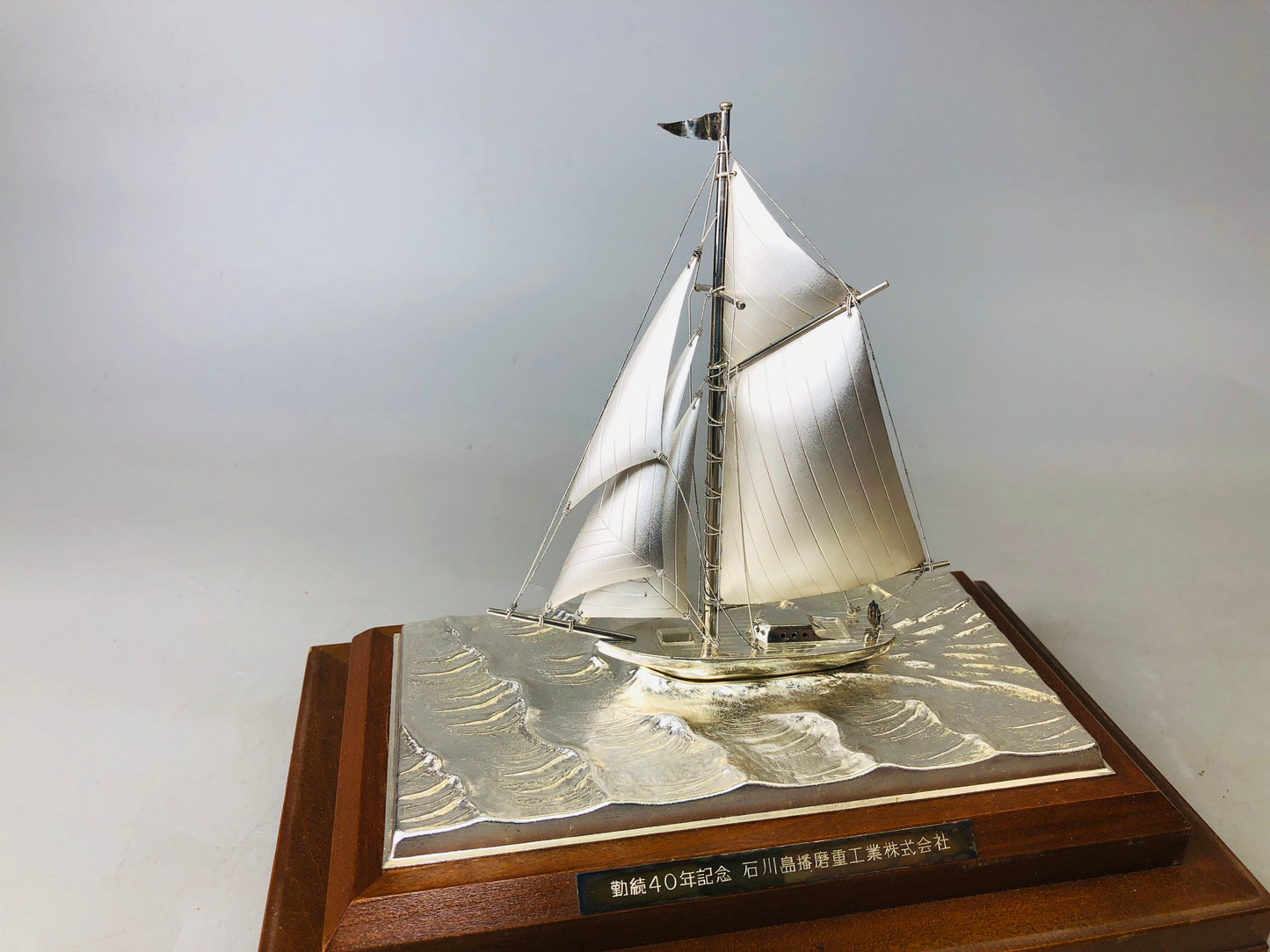 Y6014 OKIMONO Silver Yacht figure signed glass case Japan antique interior decor