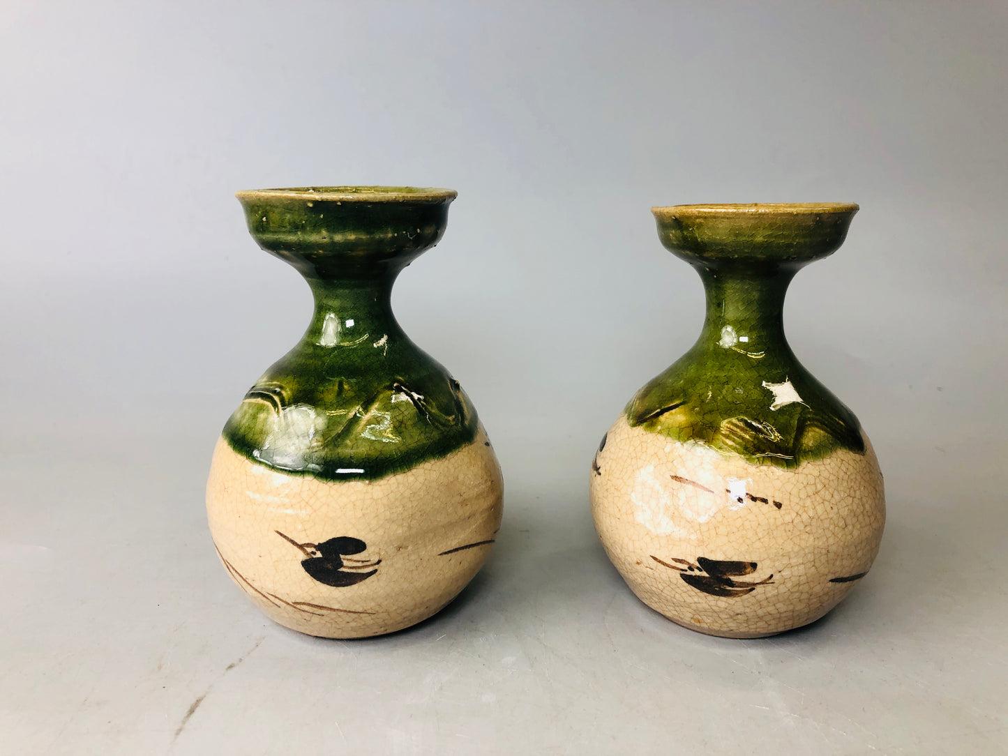 Y6022 CHOUSHI Oribe-ware Tokkuri sake bottle pair signed box Japan antique