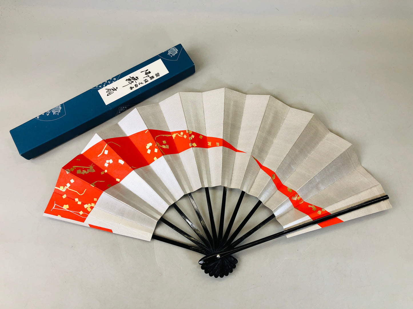 Y6101 [VIDEO] SENSU Dancer's folding paper fan box Kabuki Japan antique vintage kimono