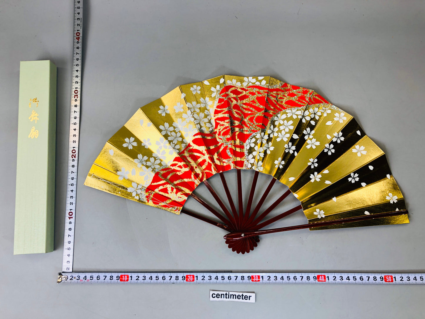 Y6104 [VIDEO] SENSU Dancer's folding paper fan box sakura fubuki Japan antique kimono