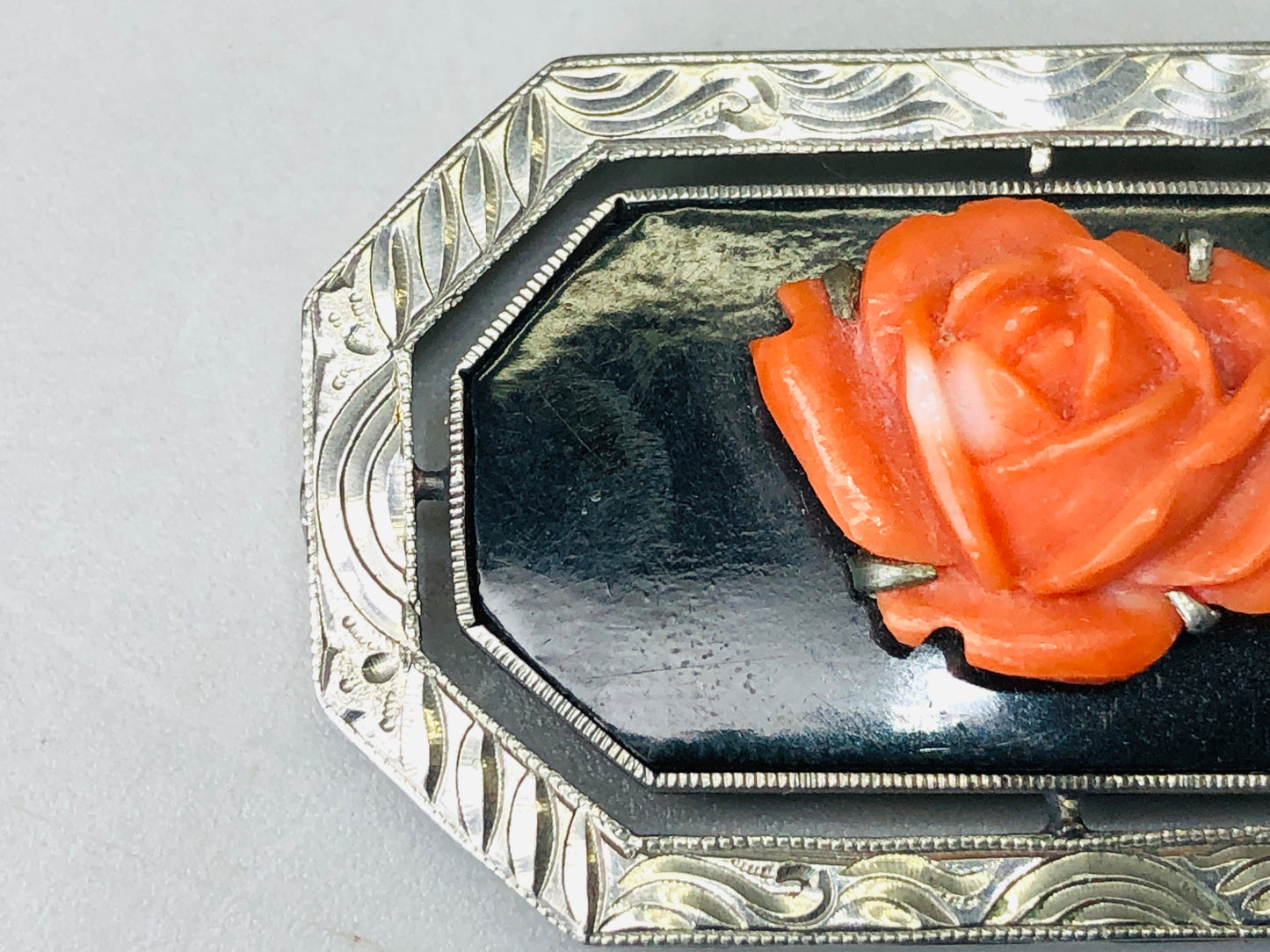 Y6343 [VIDEO] OBIDOME Sash Clip brooch Coral Rose metalwork Japan Kimono antique trinket