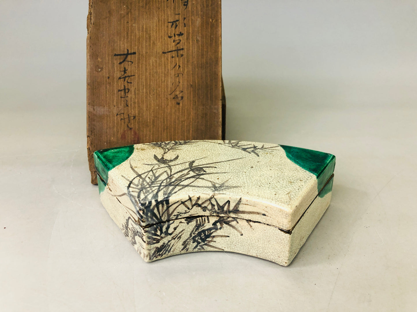 Y6391 [VIDEO] BOX Raku-ware Fan confectionery case signed box Japan antique tableware