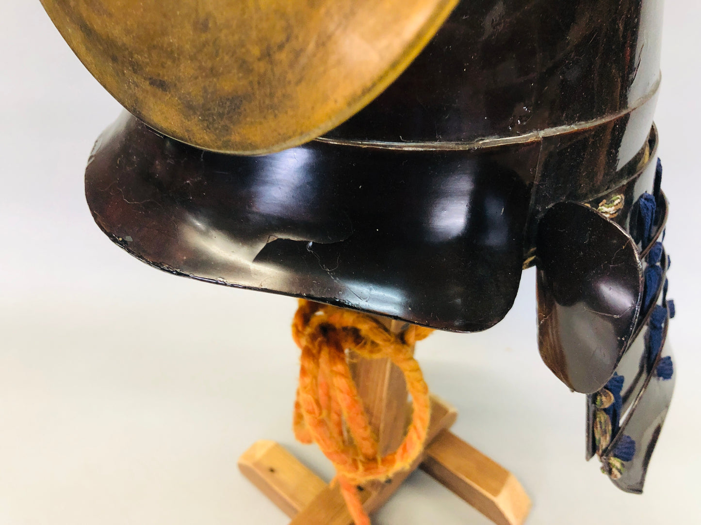 Y6407 [VIDEO] KABUTO Peach-shaped Helmet Iron lacquer crest Japan antique armor samurai