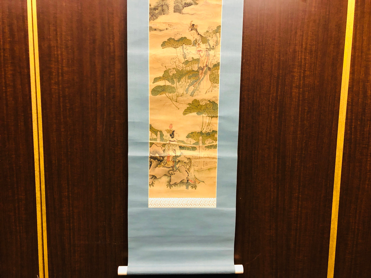 Y6603 [VIDEO] KAKEJIKU Old Chinese painting person signed Japan antique hanging scroll