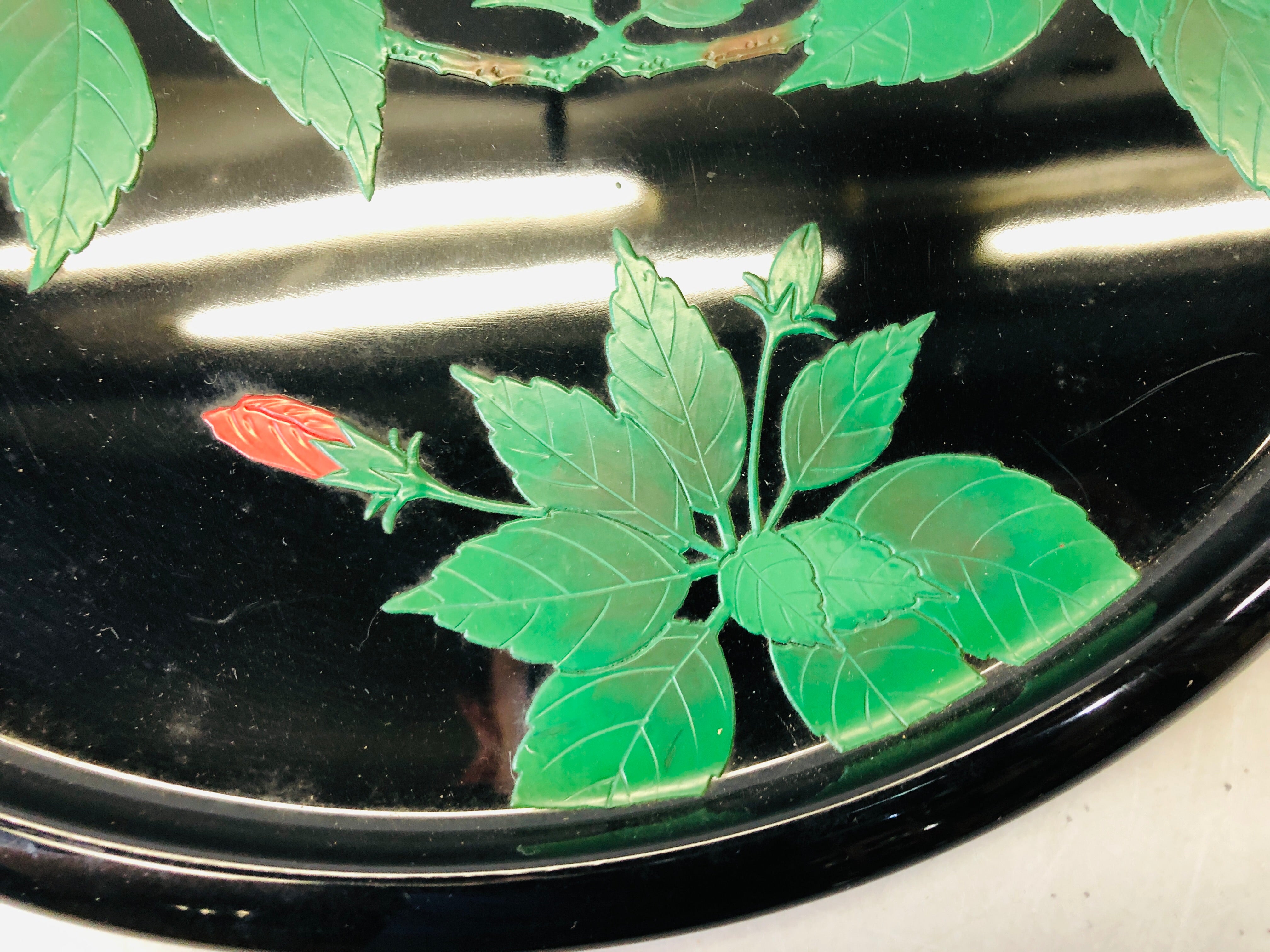 Y6696 [VIDEO]TRAY Ryukyu lacquerware Makie Hibiscus signed