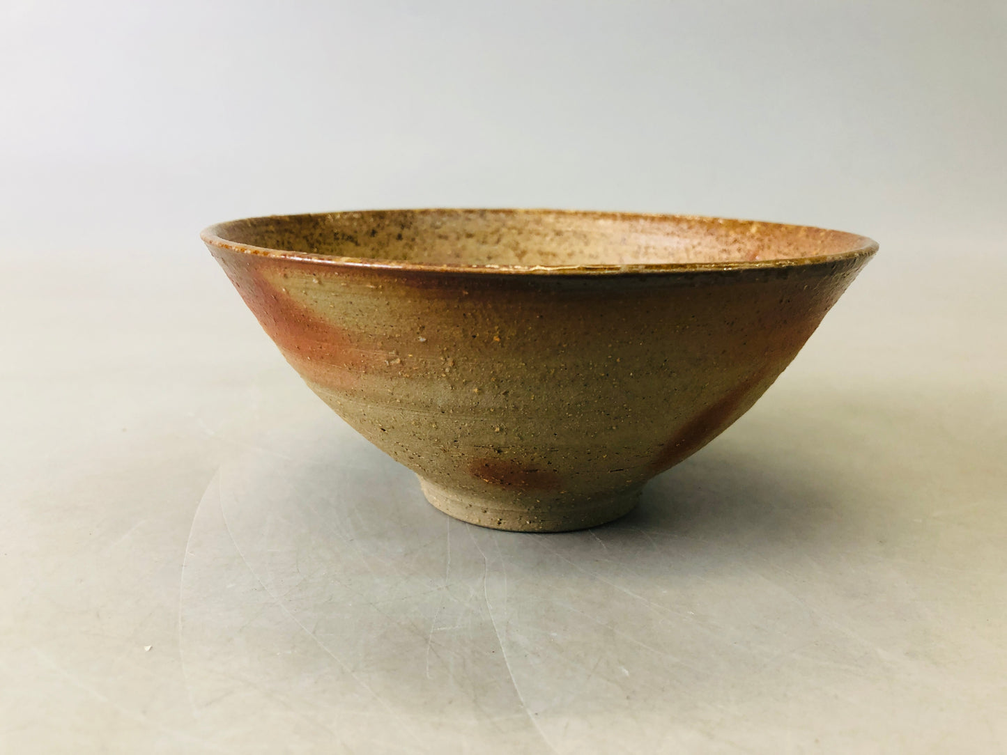 Y6697 [VIDEO] CHAWAN Bizen-ware signed Japan antique tea ceremony pottery bowl cup