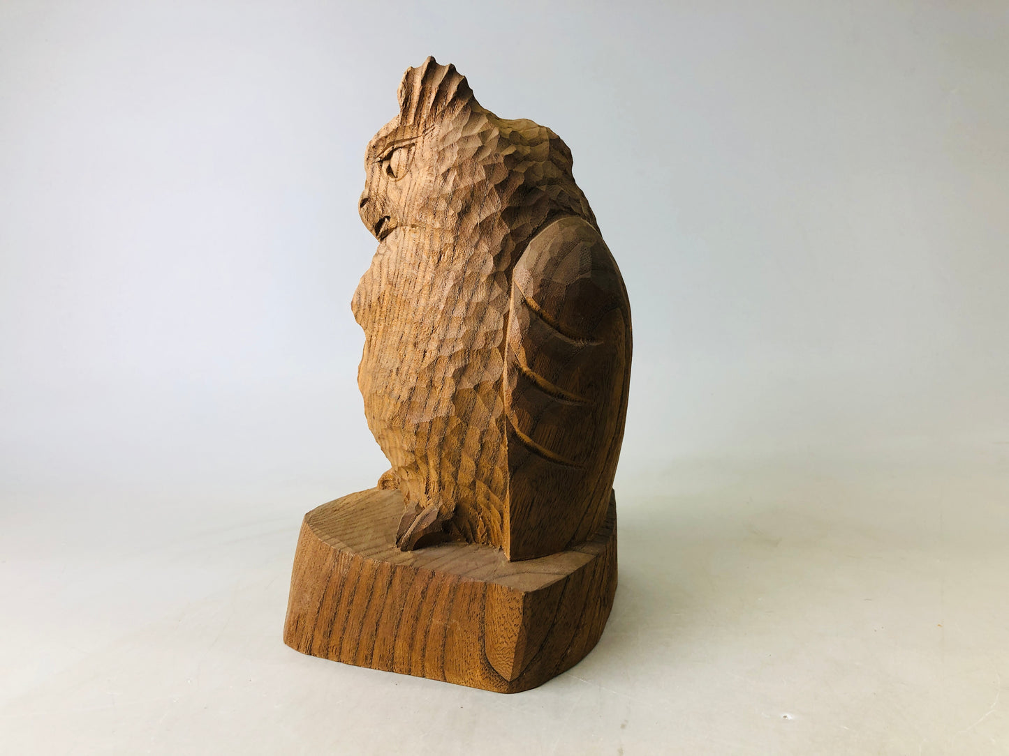 Y6733 [VIDEO] OKIMONO wood carving Owl figurine signed Japan antique figure interior