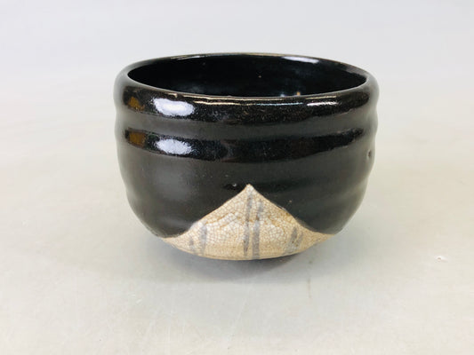 Y6750 [VIDEO] CHAWAN Oribe-ware black signed bowl Japan antique tea ceremony pottery cup