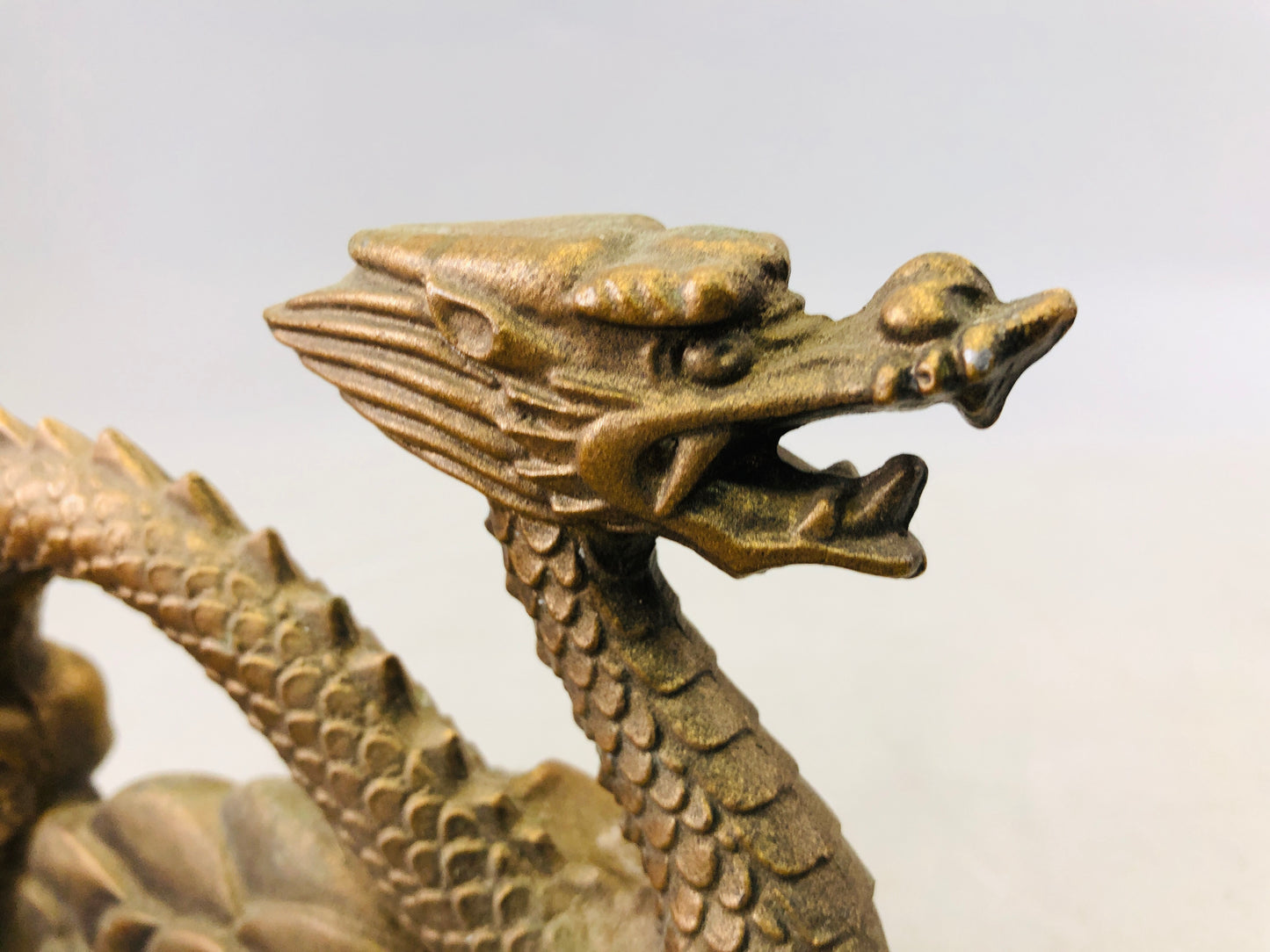 Y6855 [VIDEO] OKIMONO metal Dragon figurine Japan antique interior decor figure statue