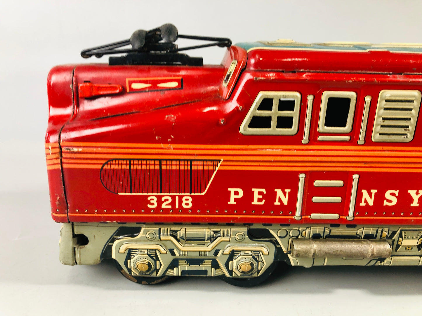 Y7007 [VIDEO] TIN TOY Train Pennsylvania 3218 transportation red Japan antique vintage