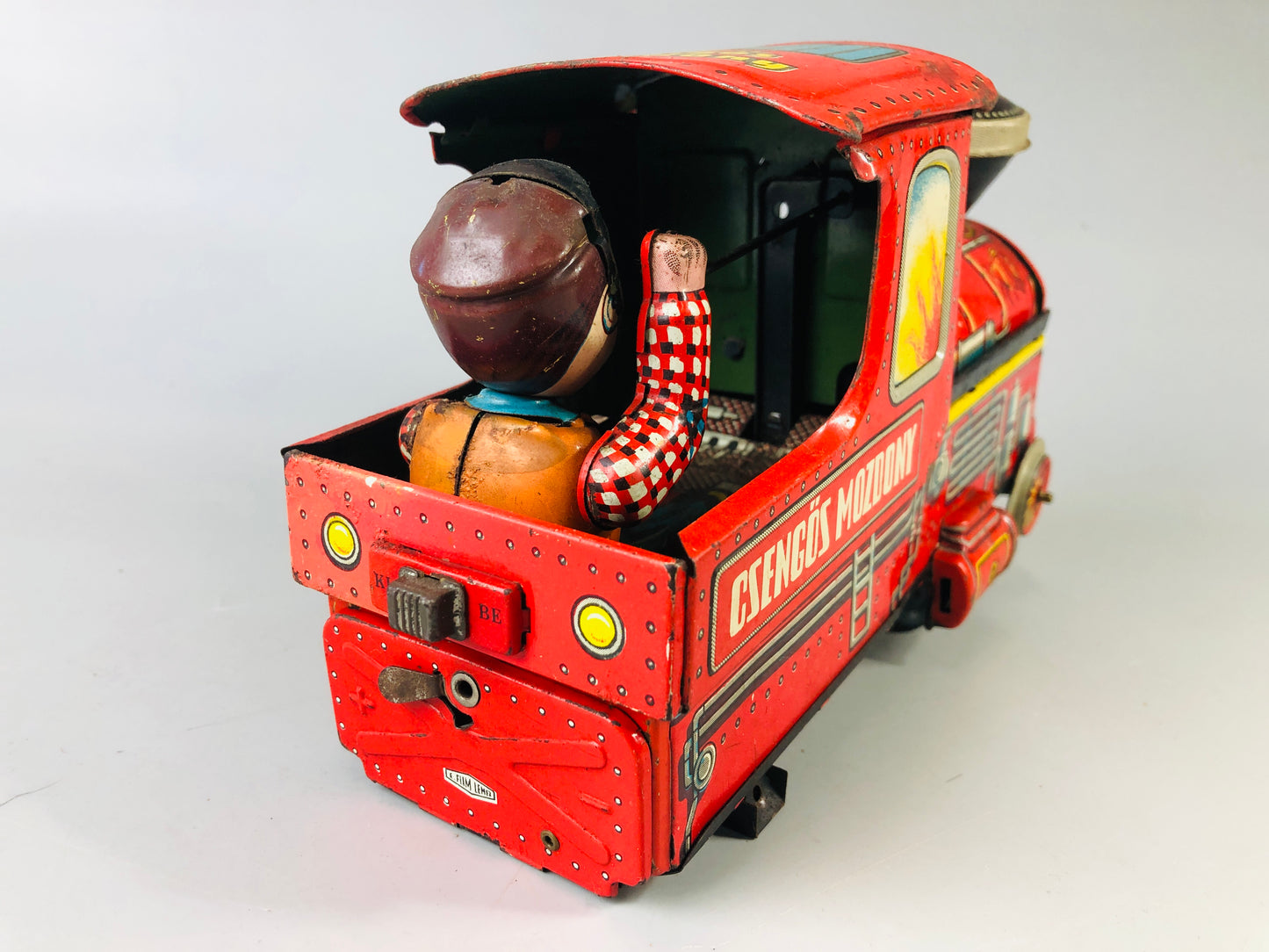 Y7027 [VIDEO] TIN TOY Train transportation missing tires Japan antique vintage interior