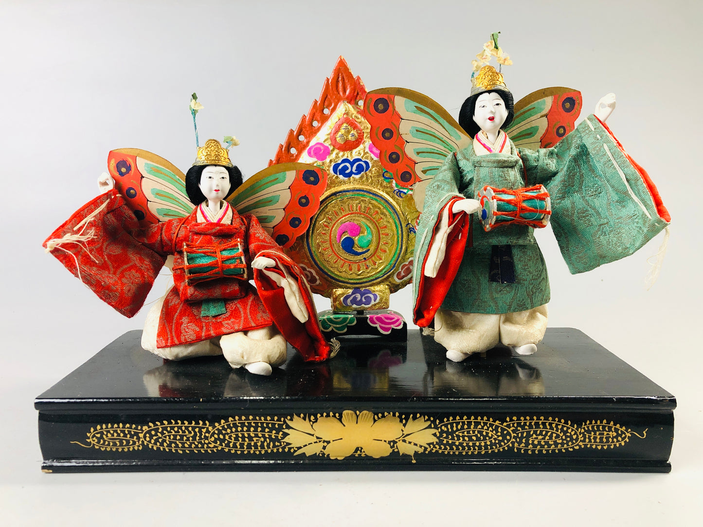 Y7031 [VIDEO] NINGYO Japanese doll kimono dance butterfly box Japan antique figurine